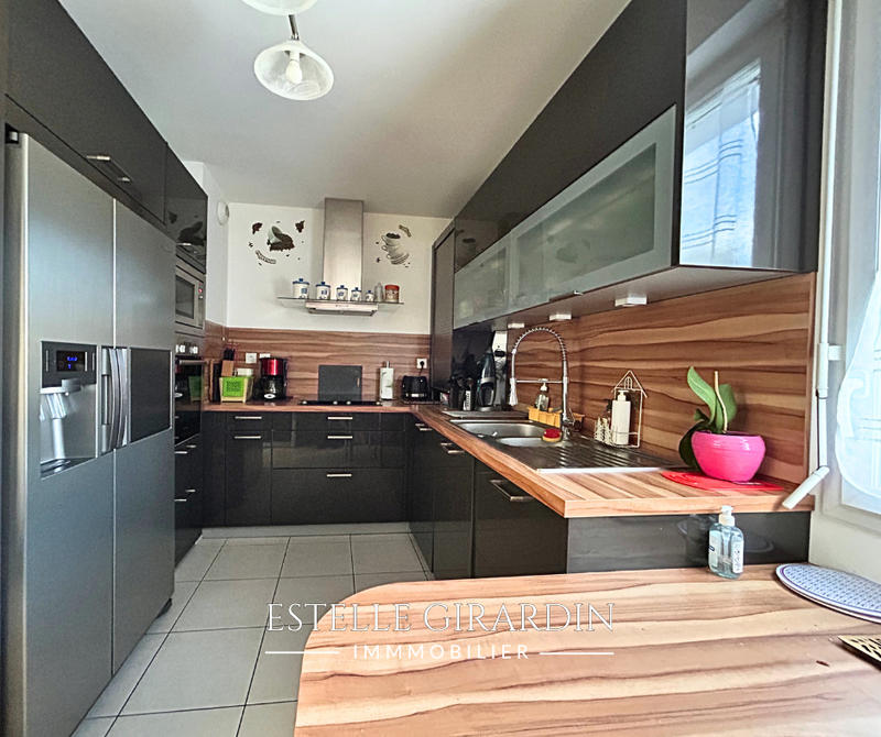 Appartement - 106 m² - 5 pièces