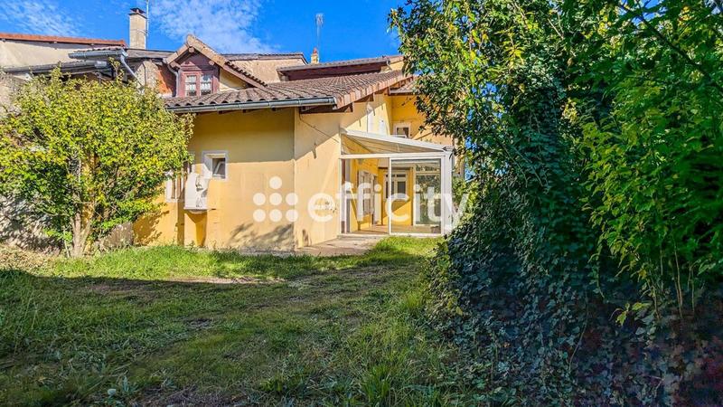 Maison - 153 m² - 6 pièces