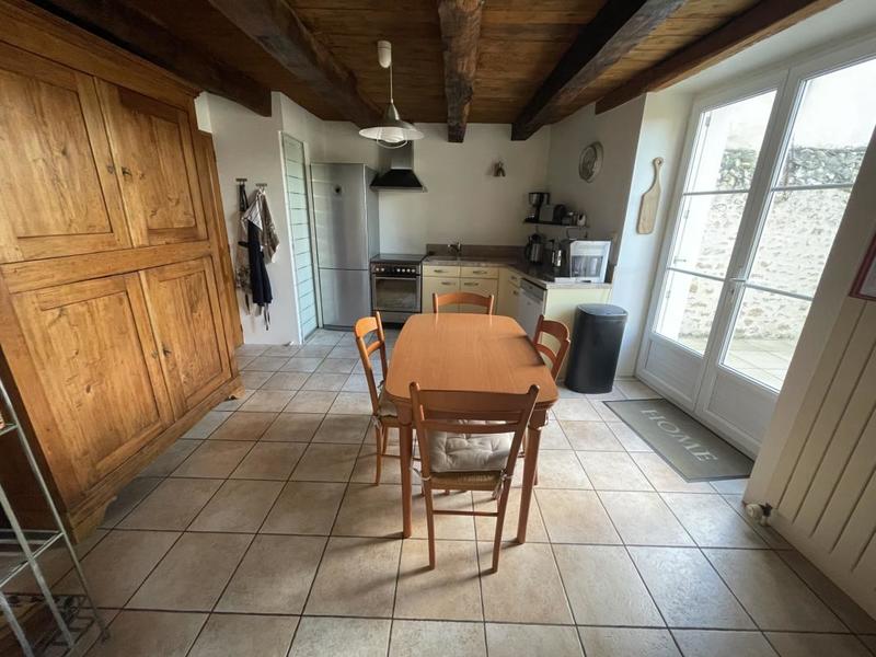 Propriété - 162 m² - 6 pièces