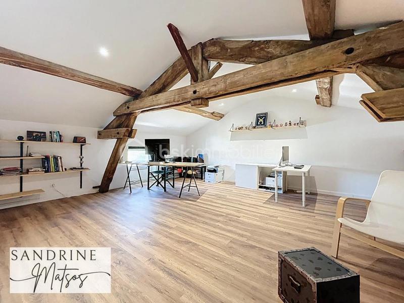 Maison ancienne - 186 m² - 6 pièces