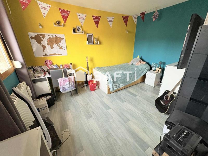 Maison - 143 m² - 7 pièces