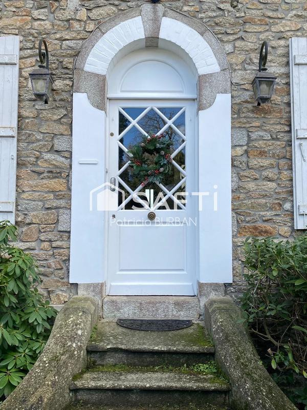 Maison - 184 m² - 7 pièces