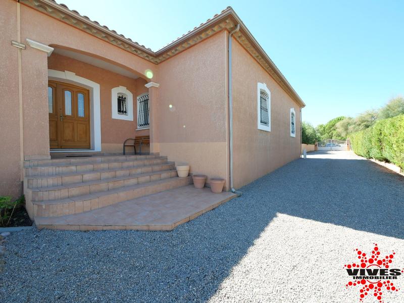 Villa - 213 m² - 6 pièces