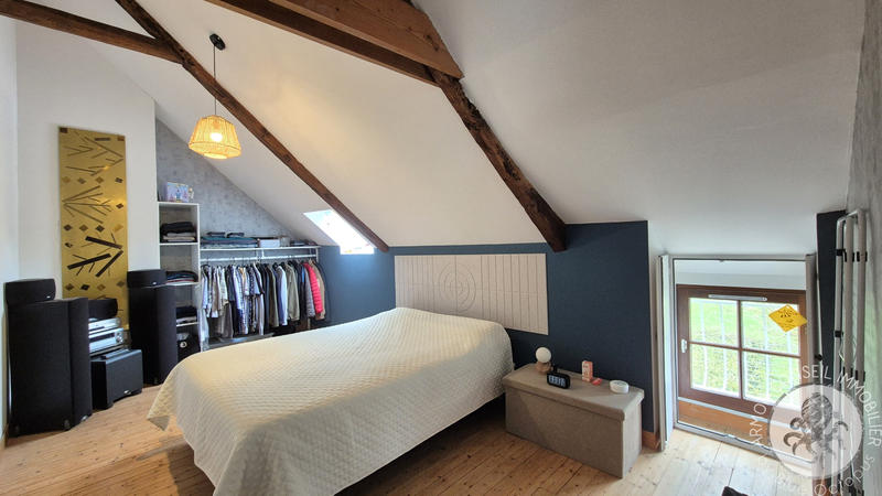 Maison - 95 m² - 3 pièces