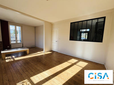 Maison ancienne - 118 m² - 6 pièces