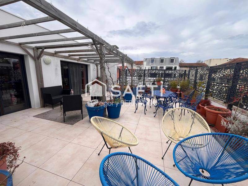 Appartement - 163 m² - 5 pièces