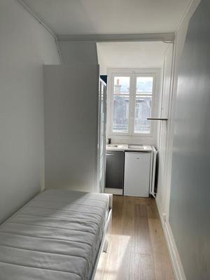 Chambre - 24 m² - 1 pièce