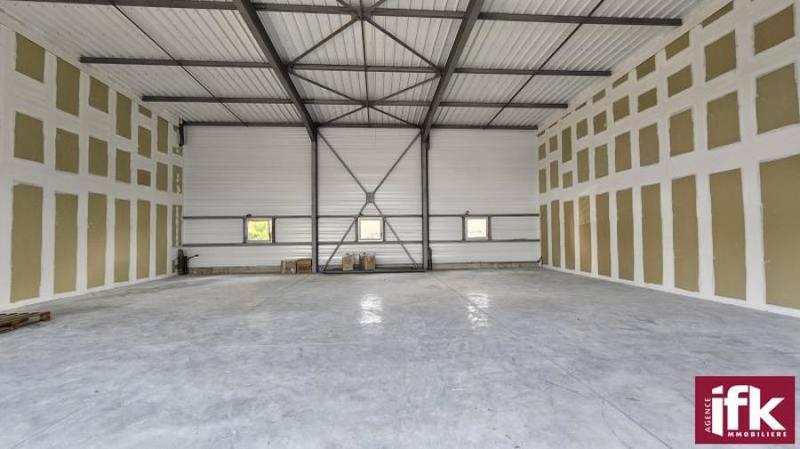 Local commercial - 200 m²