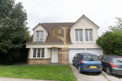 Maison - 172 m² - 7 pièces