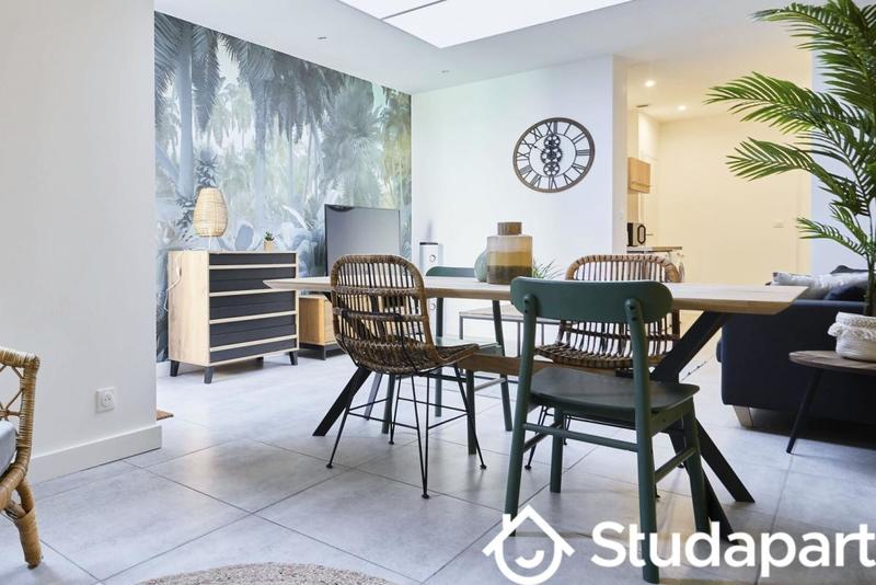 Chambre - 11 m² - 1 pièce