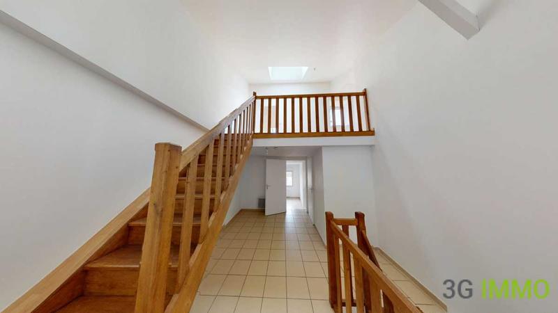 Appartement - 65 m² - 5 pièces