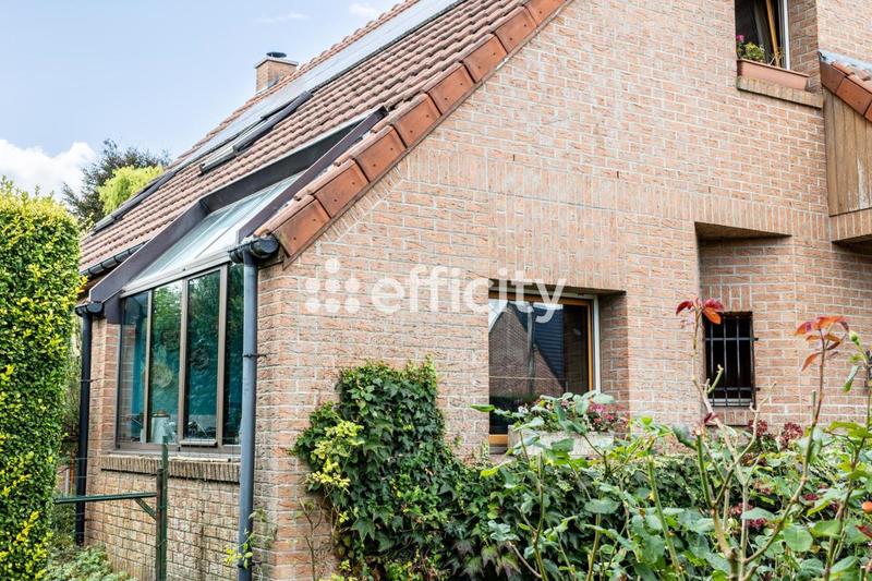 Maison - 170 m² - 7 pièces