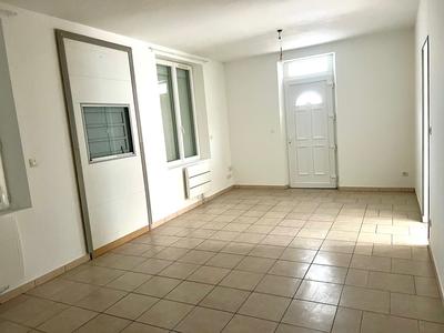 Maison - 70 m² - 4 pièces