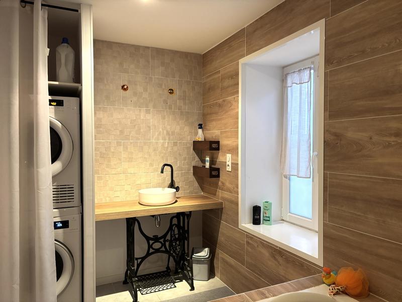 Maison - 147 m² - 5 pièces