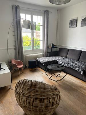 Maison jumelée - 98 m² - 5 pièces