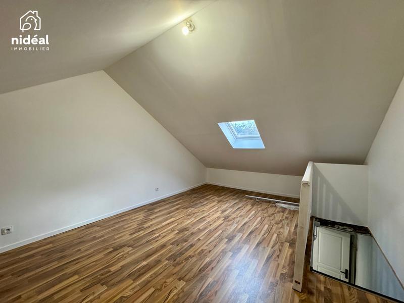 Maison - 95 m² - 5 pièces