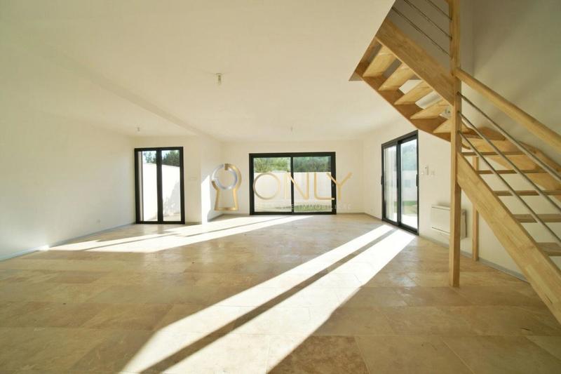 Maison - 112 m² - 5 pièces