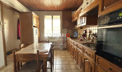 Maison - 92 m² - 4 pièces