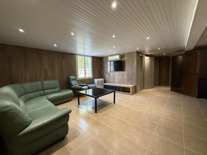 Villa - 188 m² - 6 pièces