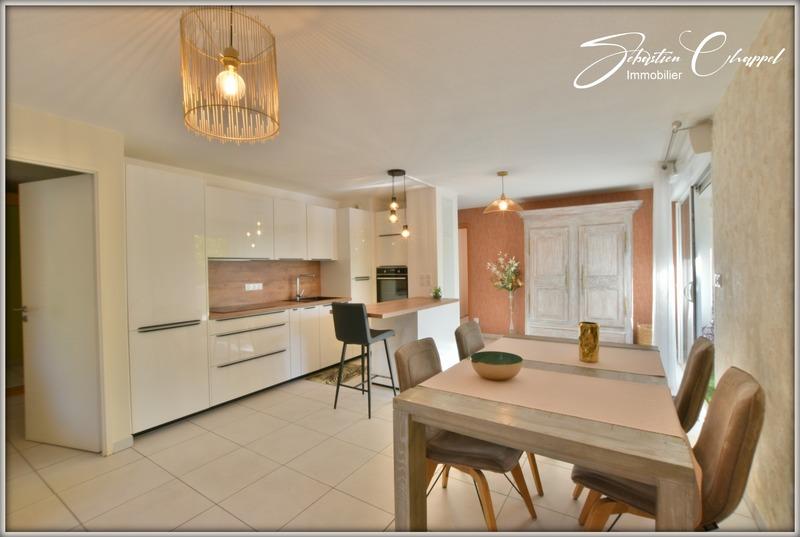 Appartement - 72 m² - 3 pièces