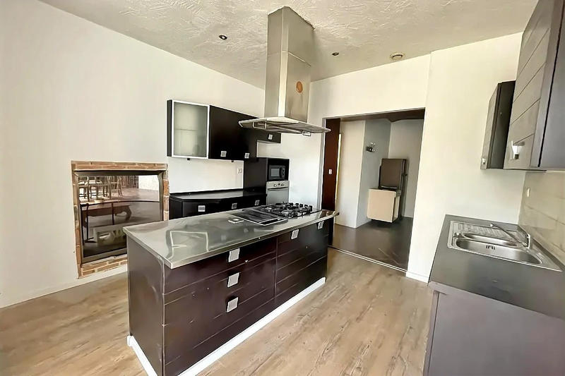 Maison de village - 180 m² - 5 pièces