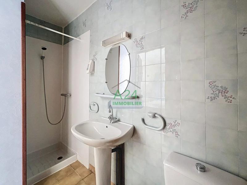 Maison - 500 m² - 18 pièces