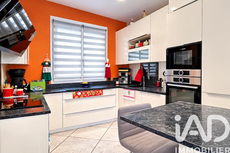 Maison - 140 m² - 7 pièces