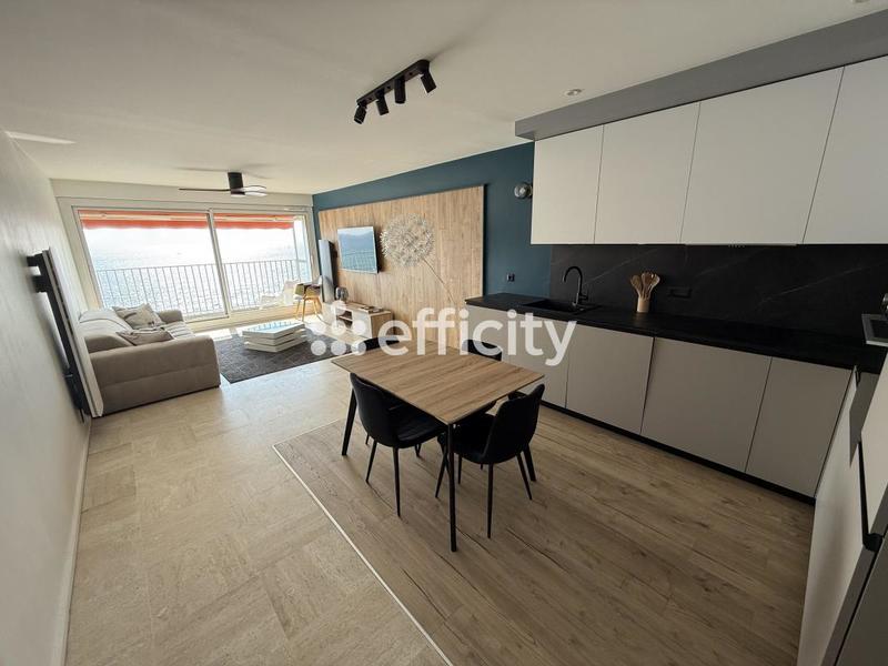 Appartement - 115 m² - 5 pièces