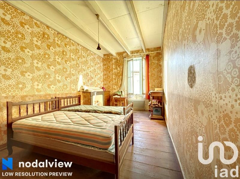 Maison - 172 m² - 8 pièces