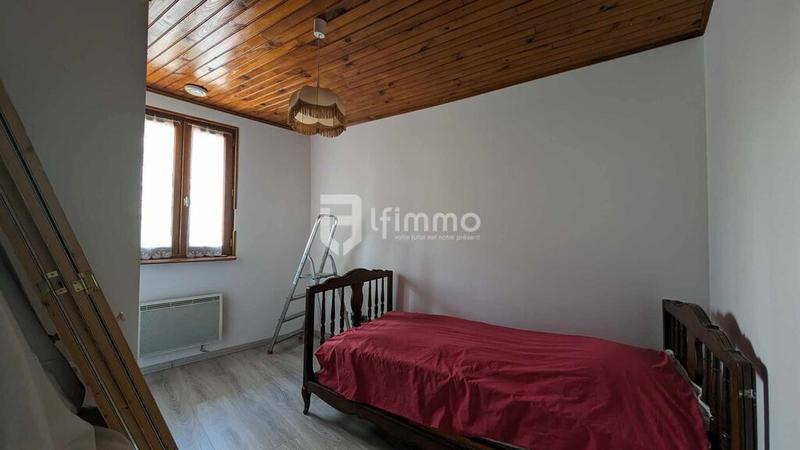 Maison - 175 m² - 8 pièces