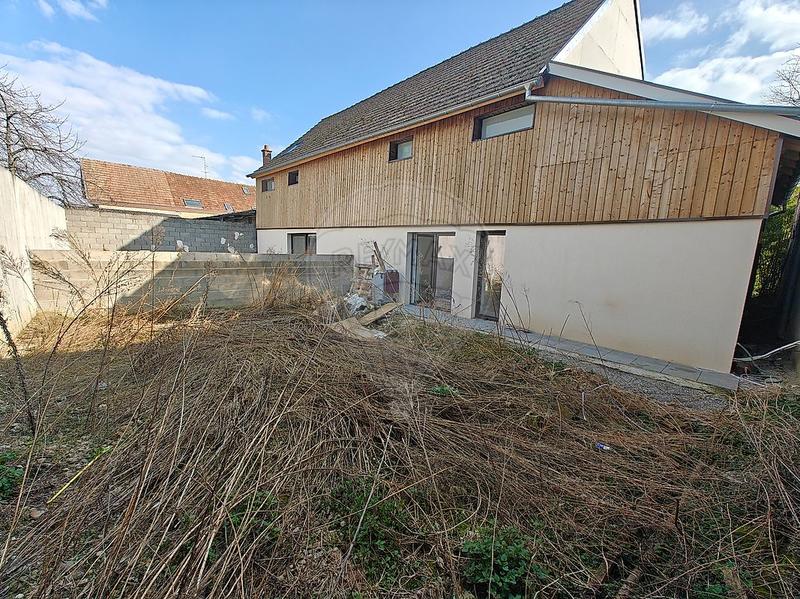 Maison - 89 m² - 4 pièces