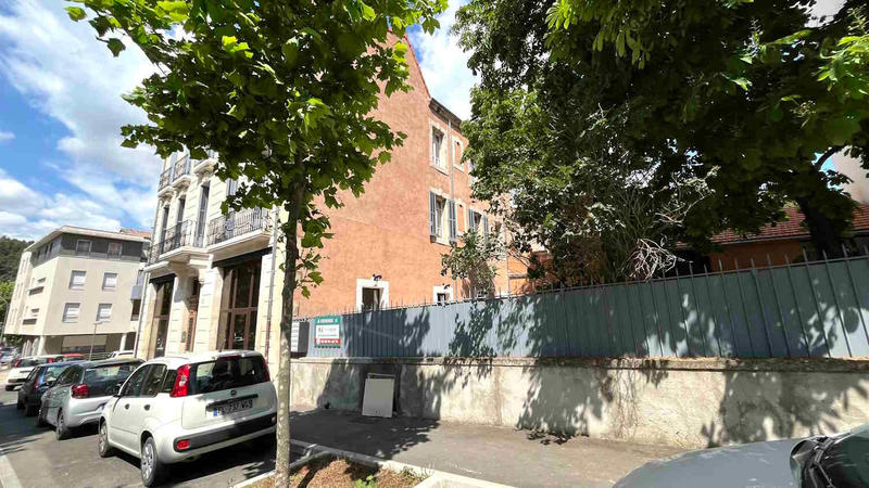 Appartement - 84 m² - 3 pièces