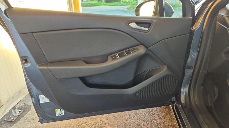 Renault Clio V 1.0 TCe 90 Intens