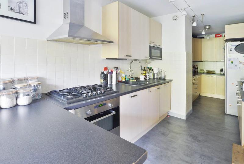 Appartement - 107 m² - 5 pièces