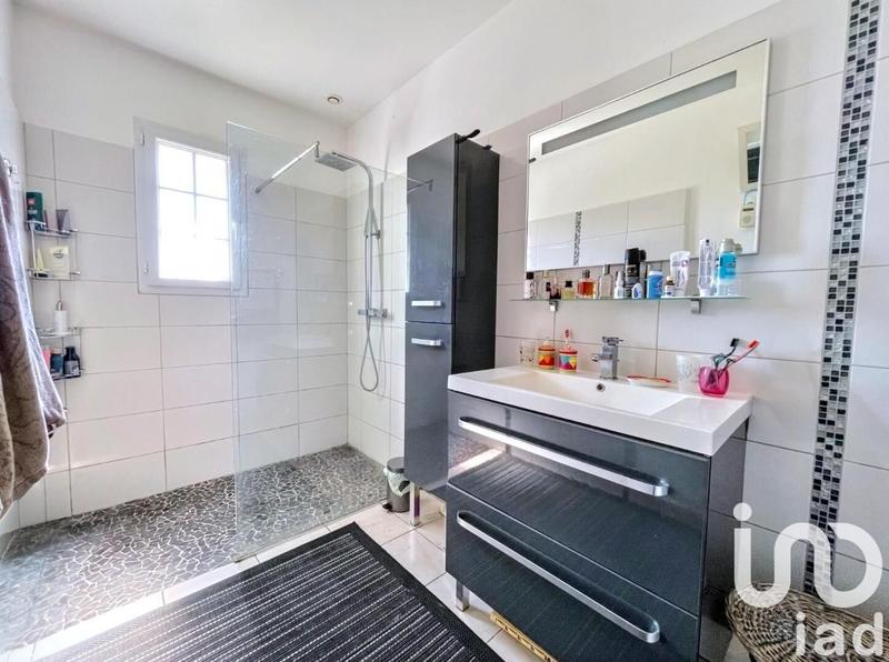 Maison - 168 m² - 8 pièces