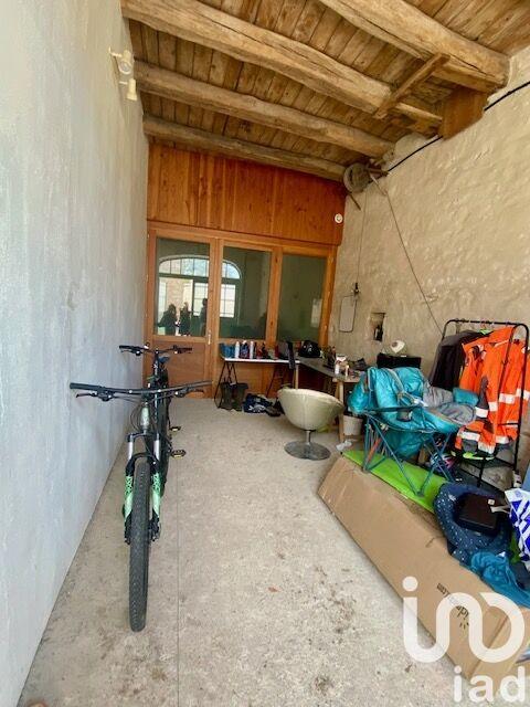 Immeuble - 164 m² - 6 pièces