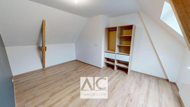 Maison - 184 m² - 7 pièces