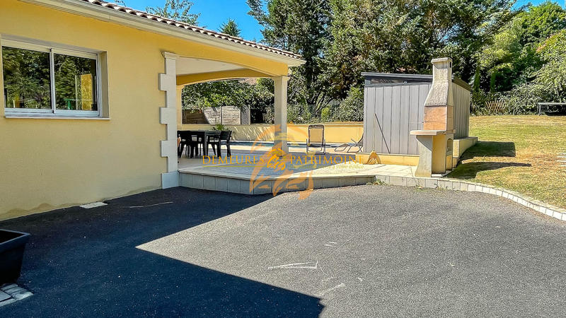 Maison - 193 m² - 5 pièces