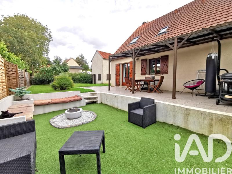 Maison - 110 m² - 6 pièces