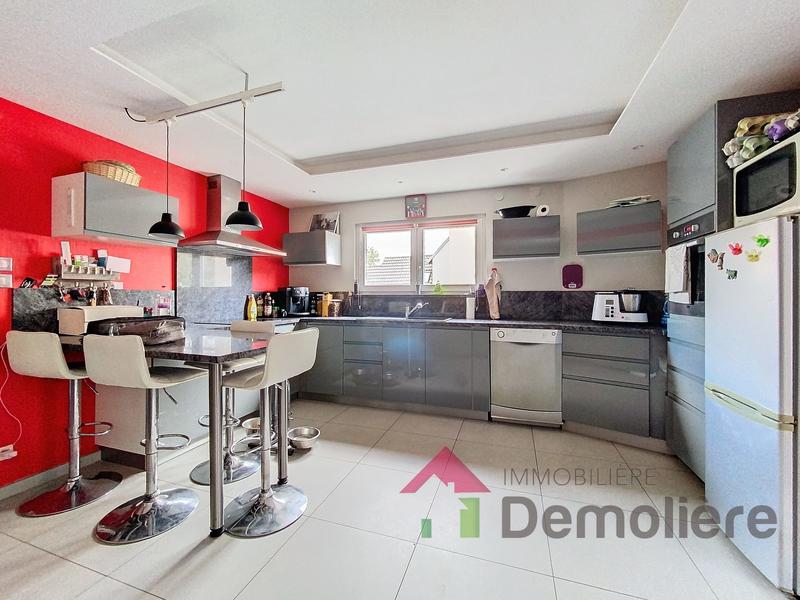 Maison - 140 m² - 7 pièces