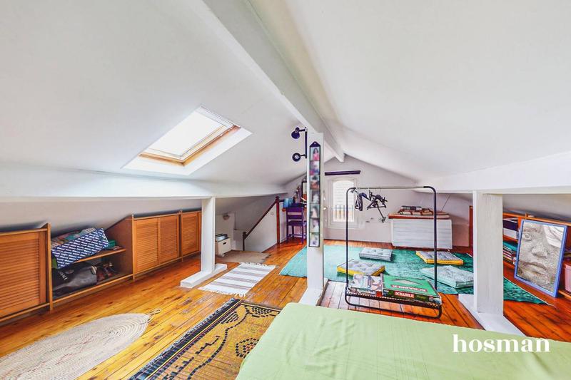 Maison - 90 m² - 5 pièces