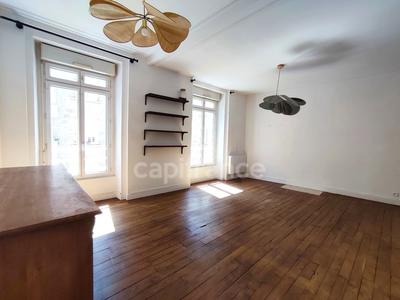 Appartement - 60 m² - 3 pièces