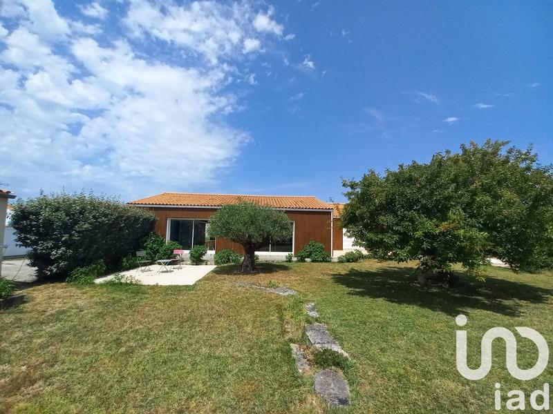 Maison - 196 m² - 5 pièces