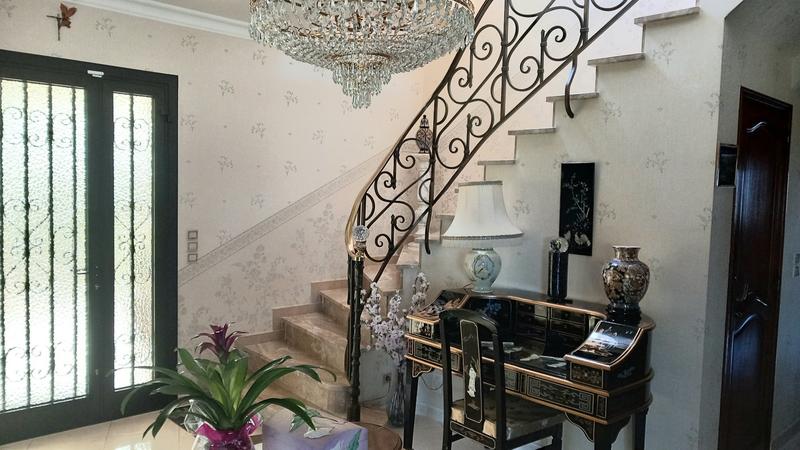 Villa - 280 m² - 10 pièces