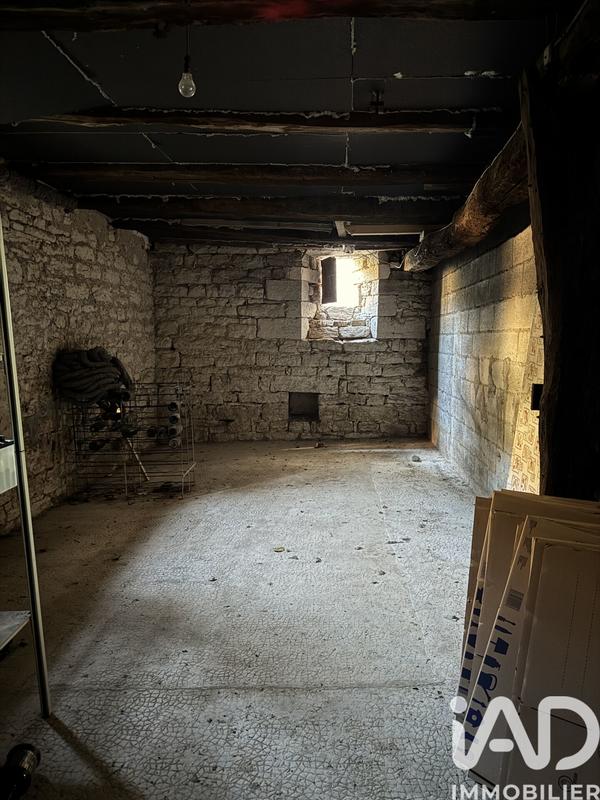 Maison - 210 m² - 10 pièces