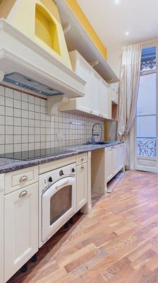 Appartement - 148 m² - 3 pièces