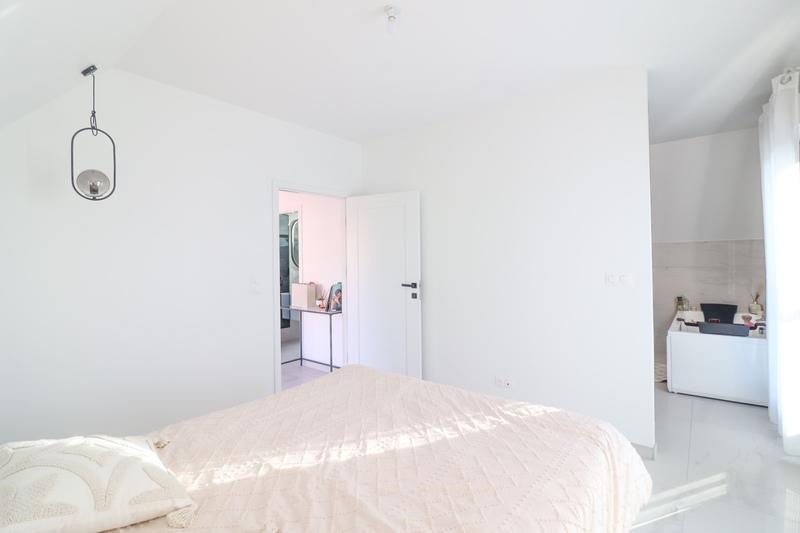 Maison - 187 m² - 4 pièces