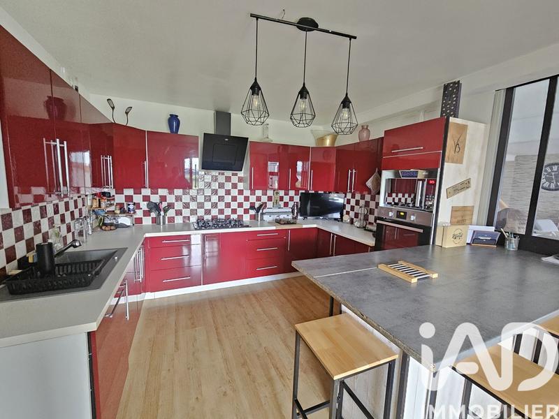 Maison - 161 m² - 6 pièces