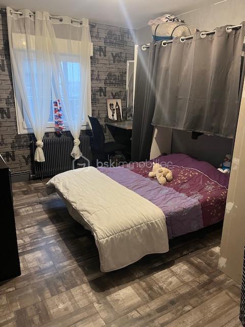 Pavillon - 132 m² - 7 pièces