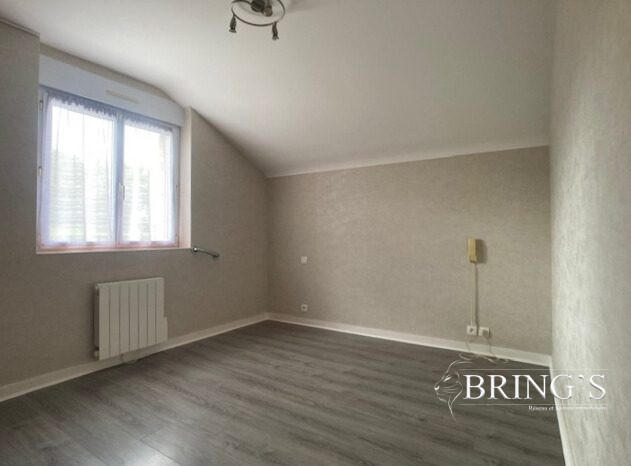 Maison - 87 m² - 4 pièces